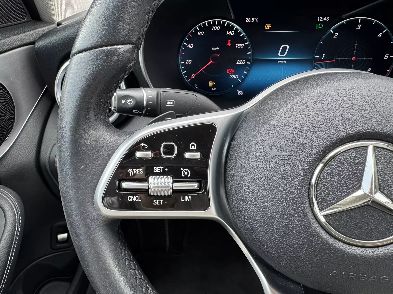 MERCEDES BENZ Clase C200 160cv 9 G-Tronic AMG  160 CV Automático