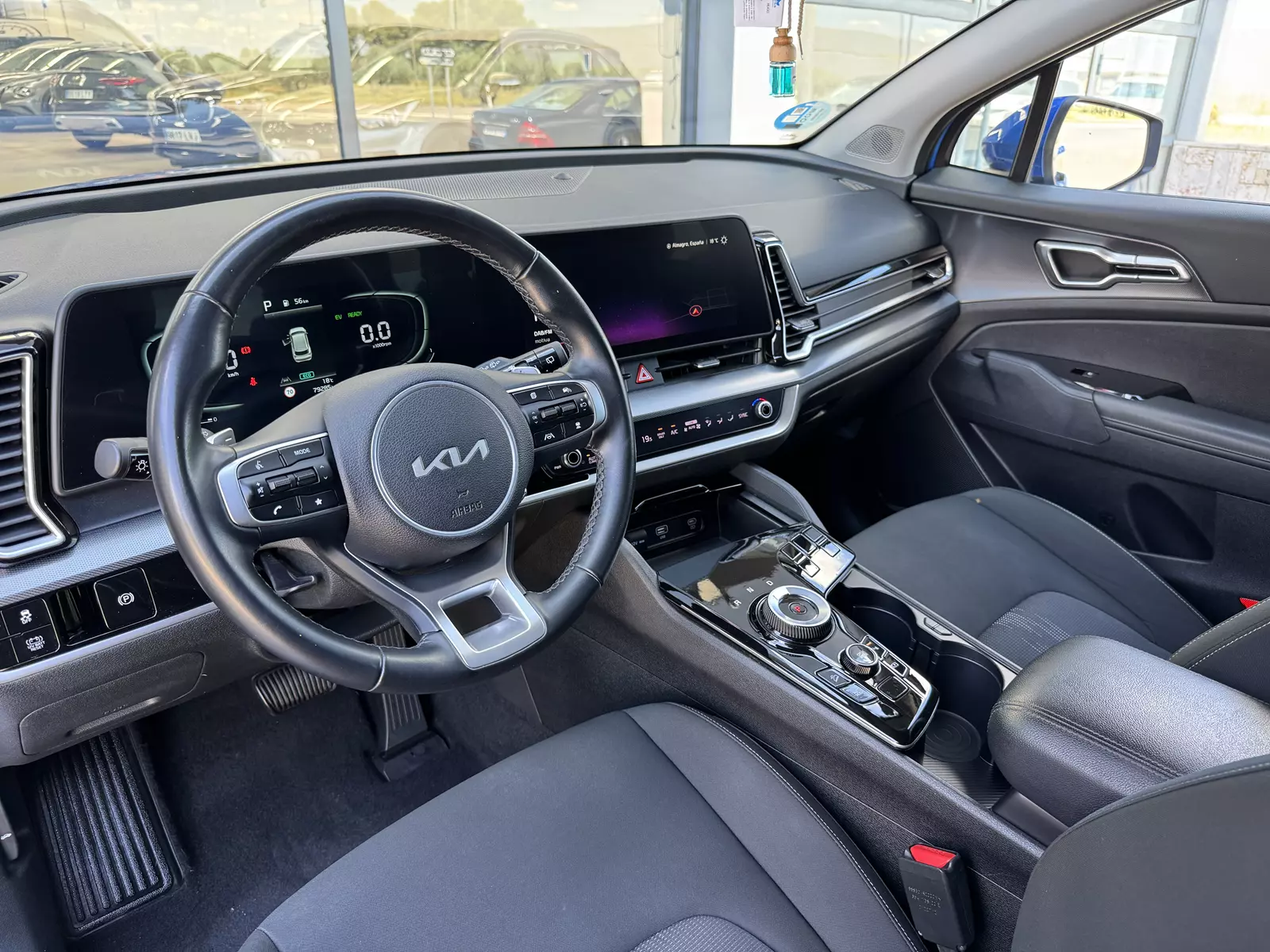 Kia Sportage 1.6 T-GDi HEV 230cv Drive 230 CV Automático