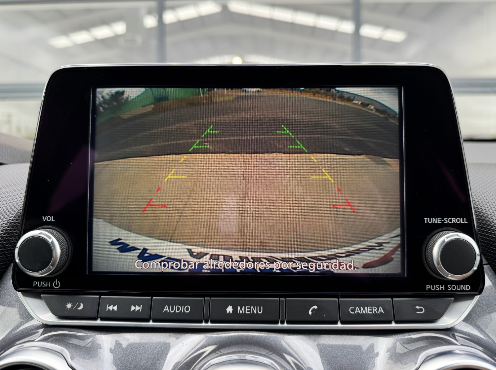 NISSAN Juke 1.0 DIG-T 114CV Acenta 114 CV Manual