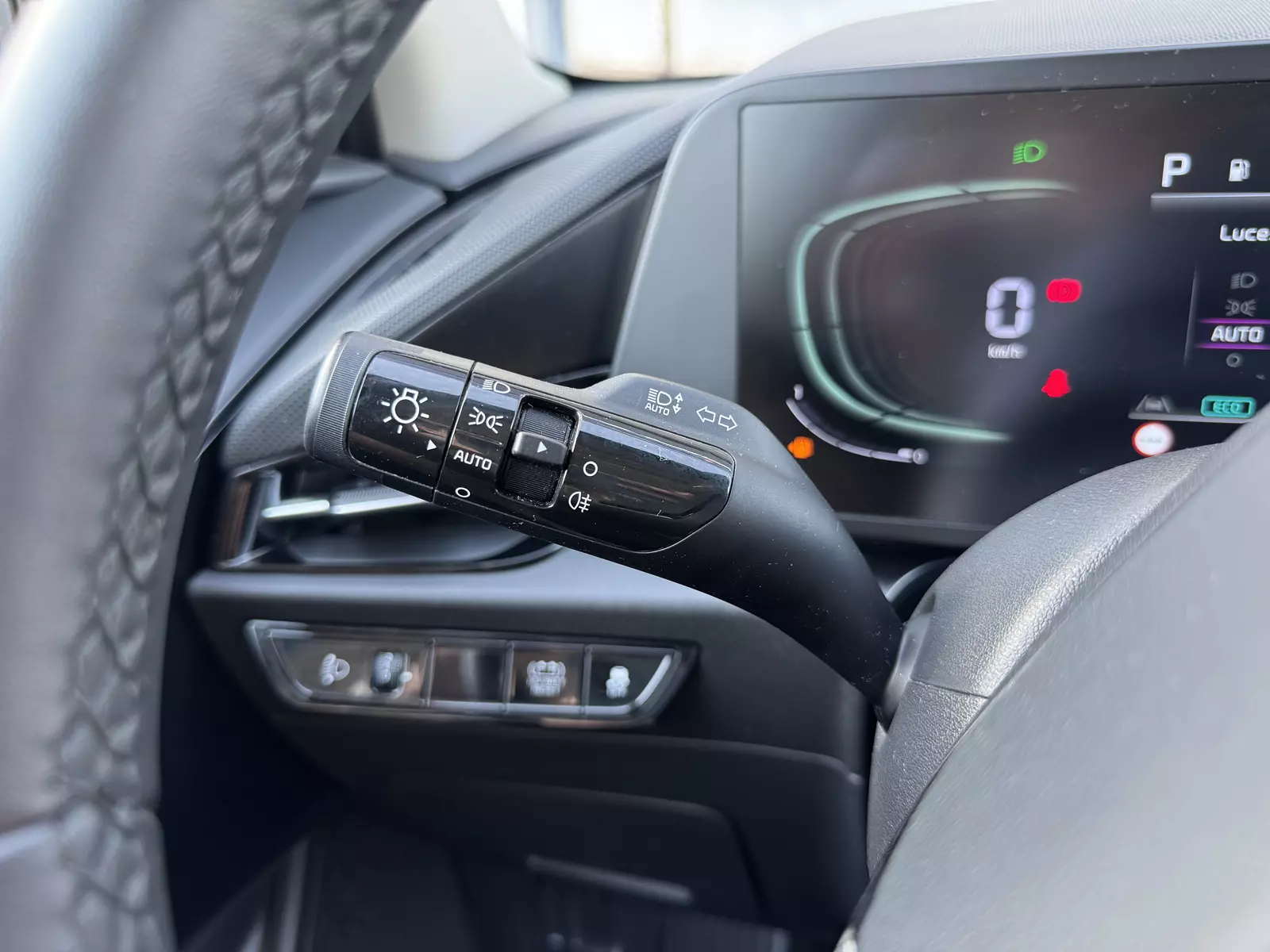 Kia  Niro 1.6 GDi HEV 141CV Concept 141 CV Automático