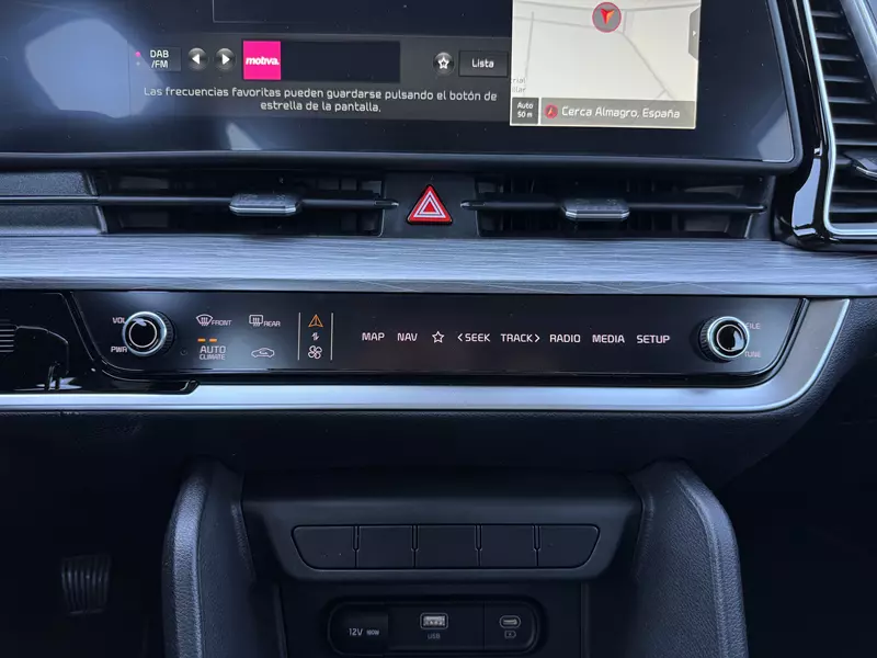 KIA Sportage 1.6 T-GDI MHEV 150CV Drive 4x2 150 CV Manual