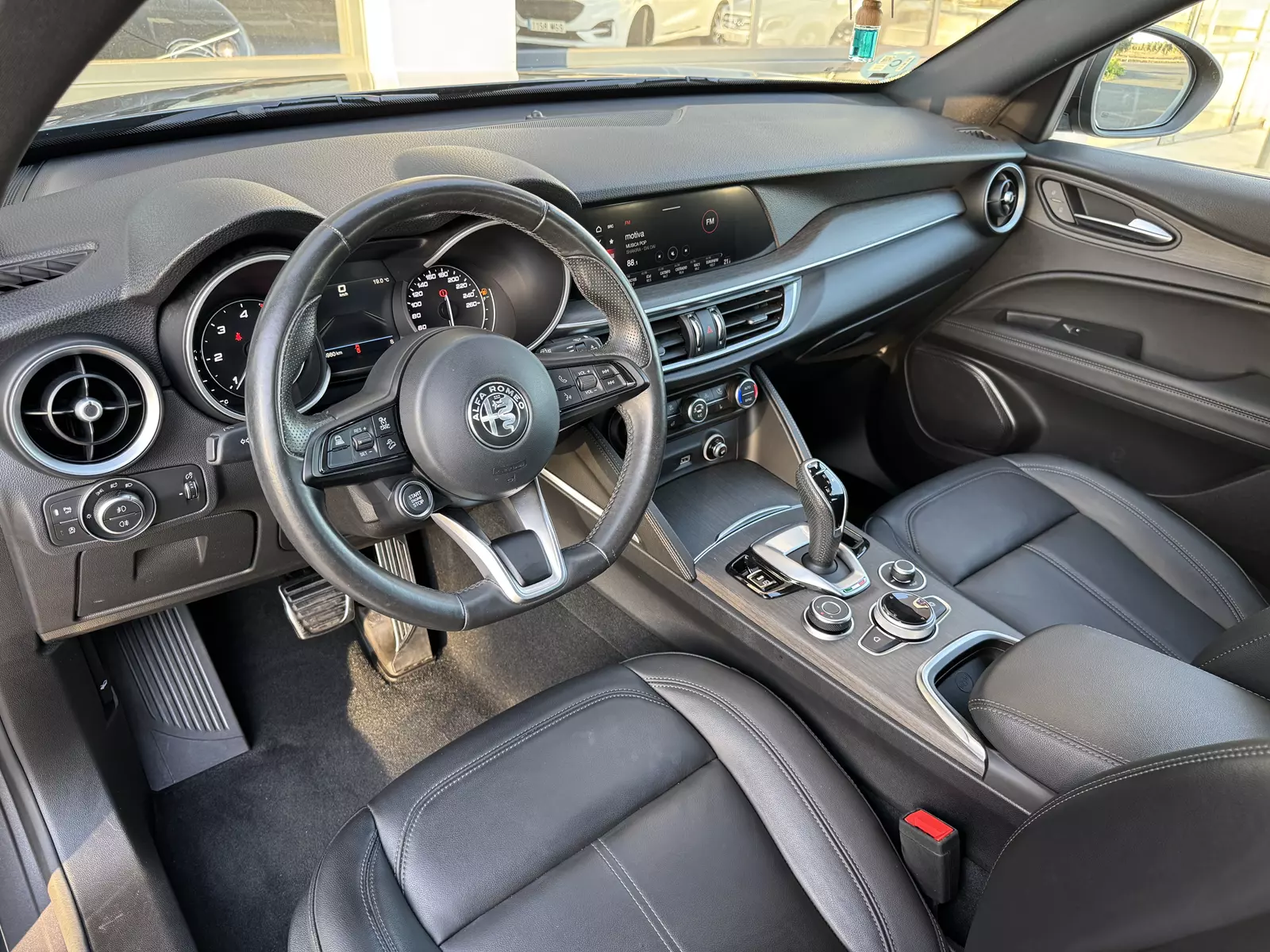 Alfa Romeo  Stelvio 2.2 210CV TI Q4 210 CV Automático