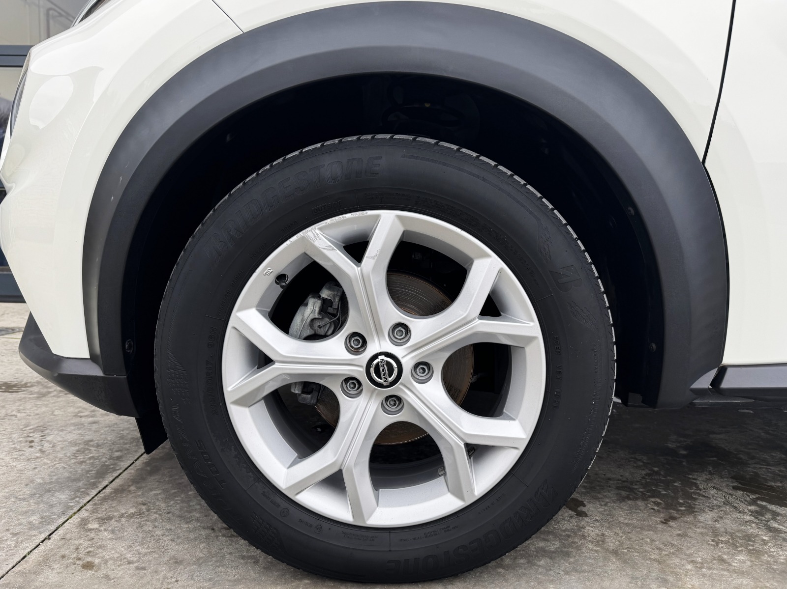 NISSAN Juke 1.0 DIG-T 114CV Acenta 114 CV Manual