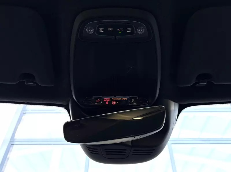 Volvo XC40 1.5 T2 Core Auto 129cv 129 CV Automático