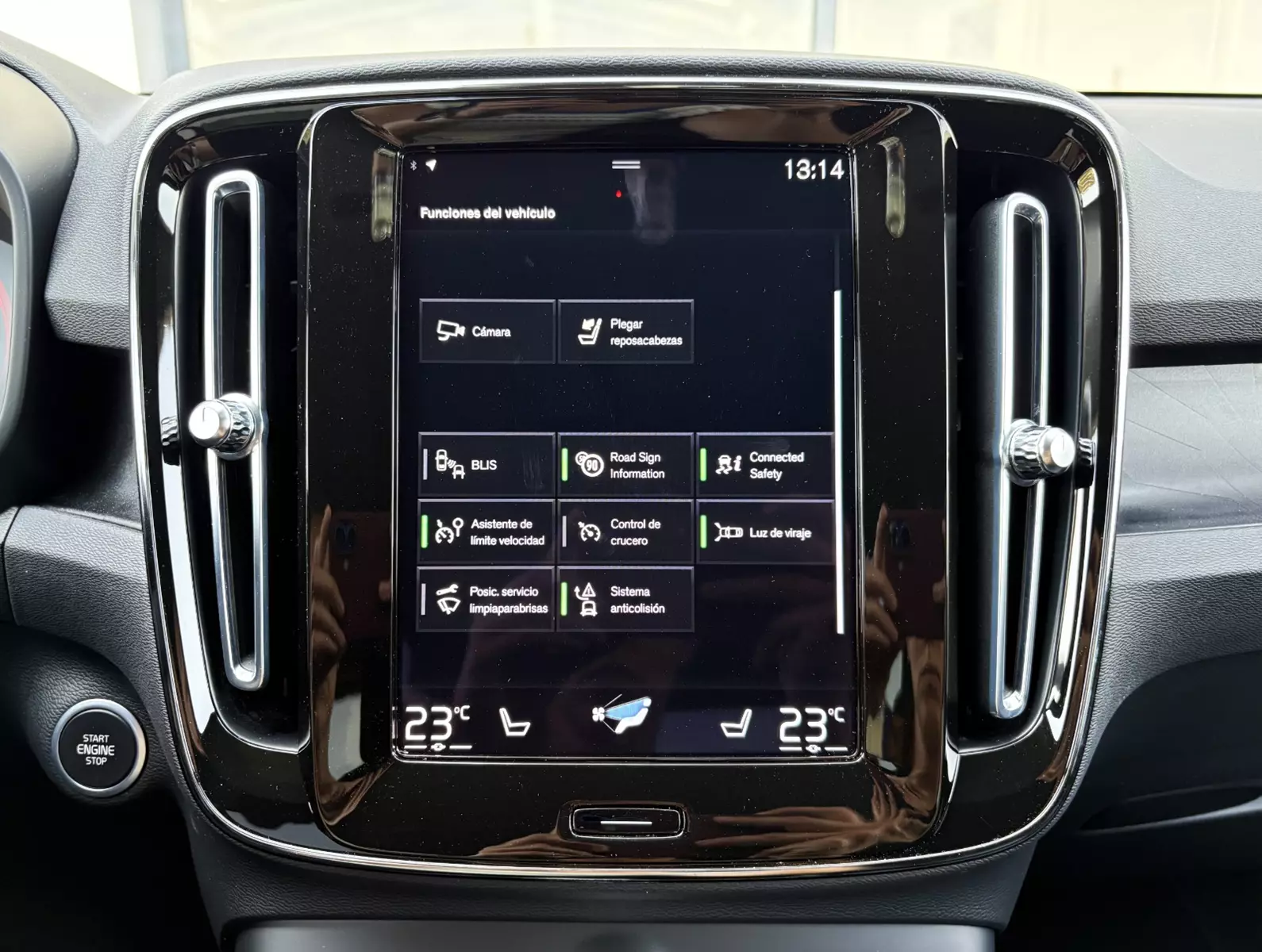 Volvo  XC40 1.5 T5 Recharge PHEV 262cv Plus Bright Auto 262 CV Automático