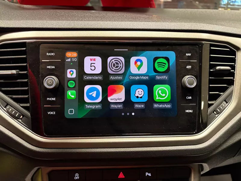 Volkswagen T-Roc 1.5 TSI 150cv DSG Advance 150 CV Automático