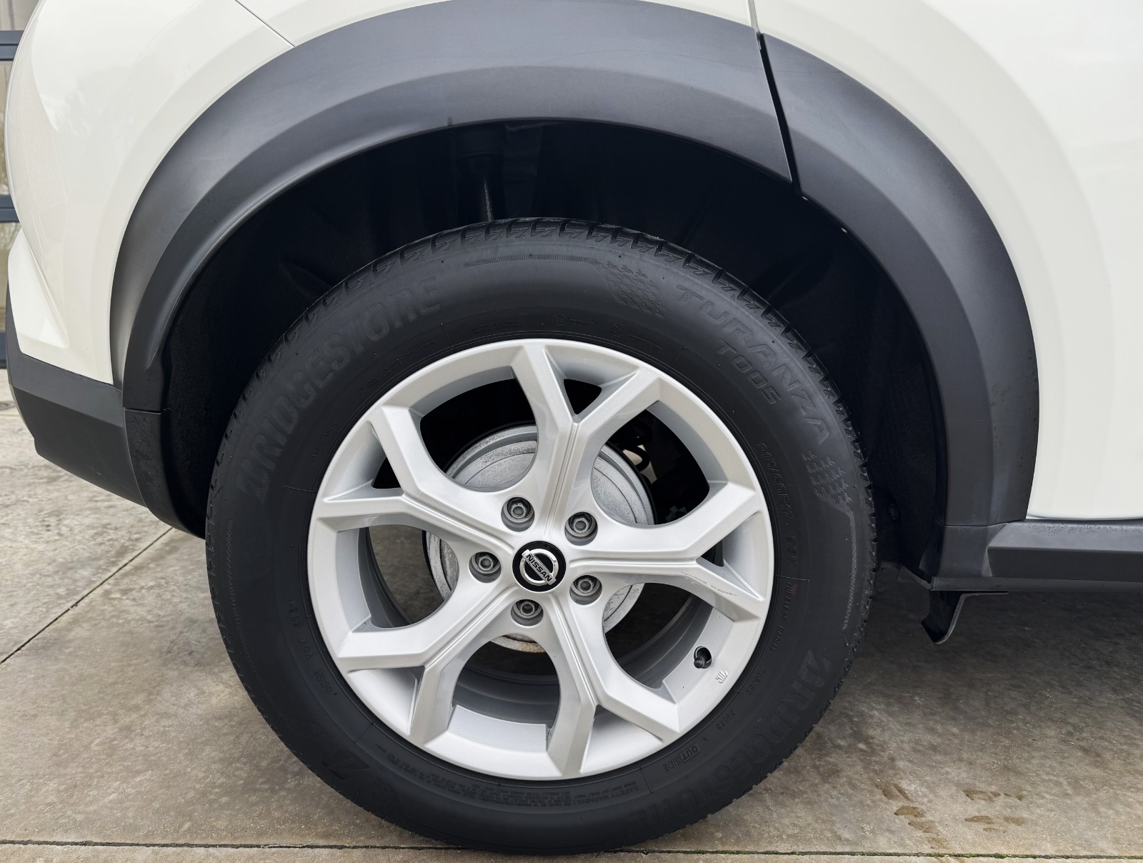 NISSAN Juke 1.0 DIG-T 114CV Acenta 114 CV Manual