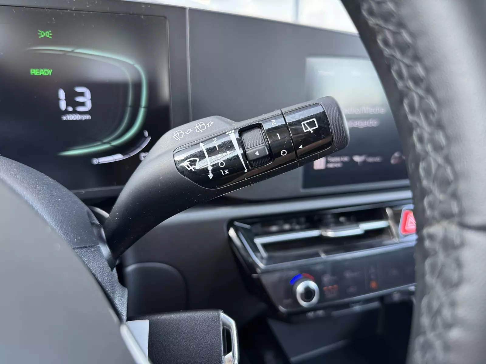 Kia  Niro 1.6 GDi HEV 141CV Concept 141 CV Automático