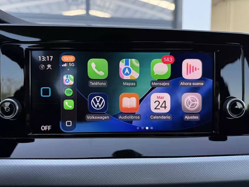 VOLKSWAGEN Golf VIII 2.0 TDI 115cv 115 CV Manual