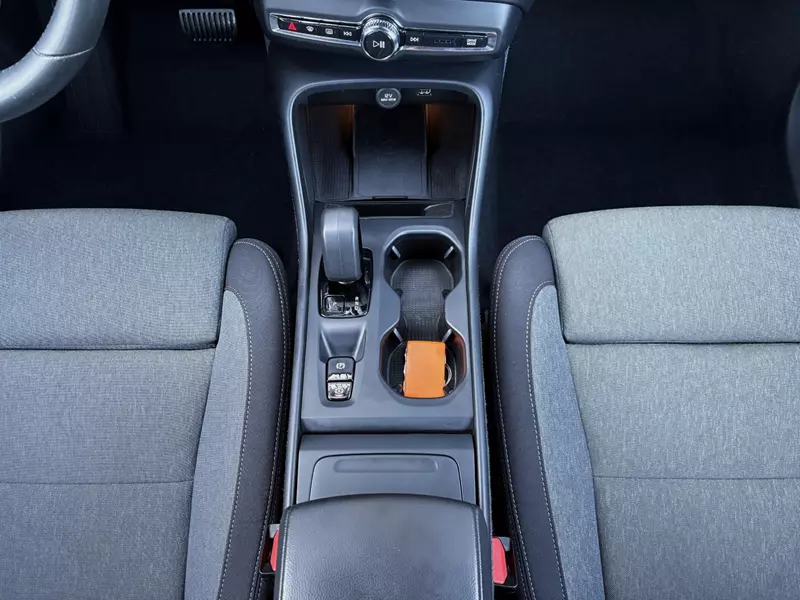 Volvo XC40 1.5 T2 Core Auto 129cv 129 CV Automático