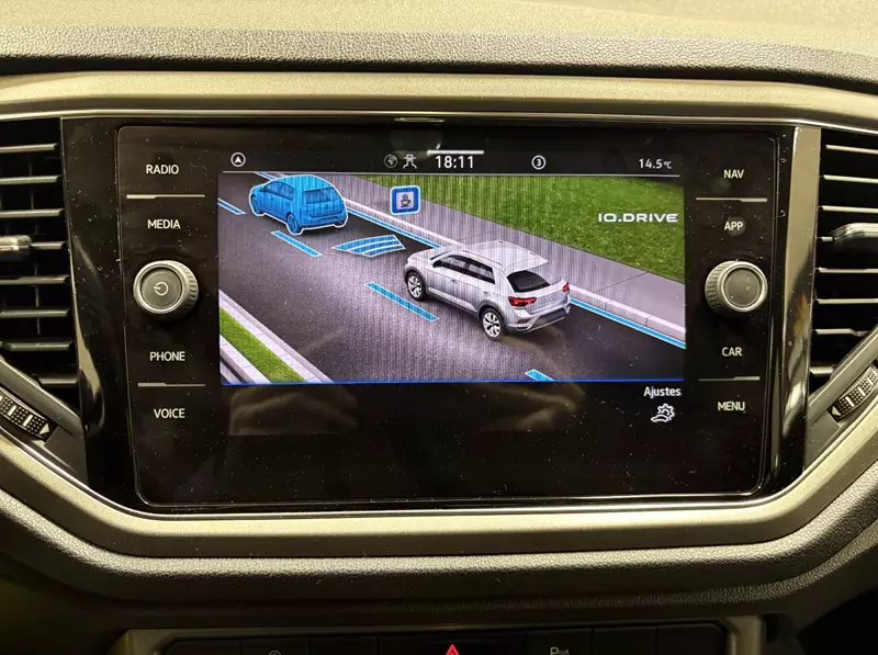 Volkswagen T-Roc 1.5 TSI 150cv DSG Advance 150 CV Automático