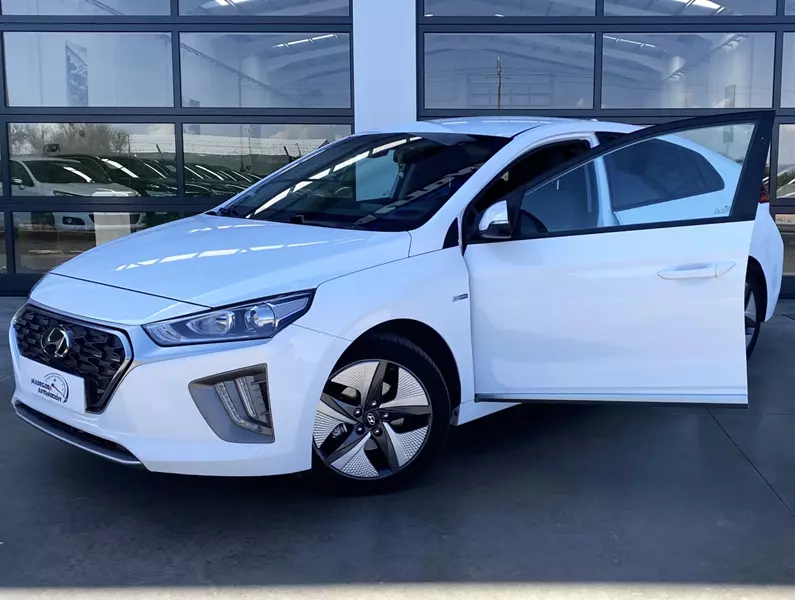 Hyundai Ioniq 1.6 GDI HEV Tecno DCT 141cv  141 CV Automático