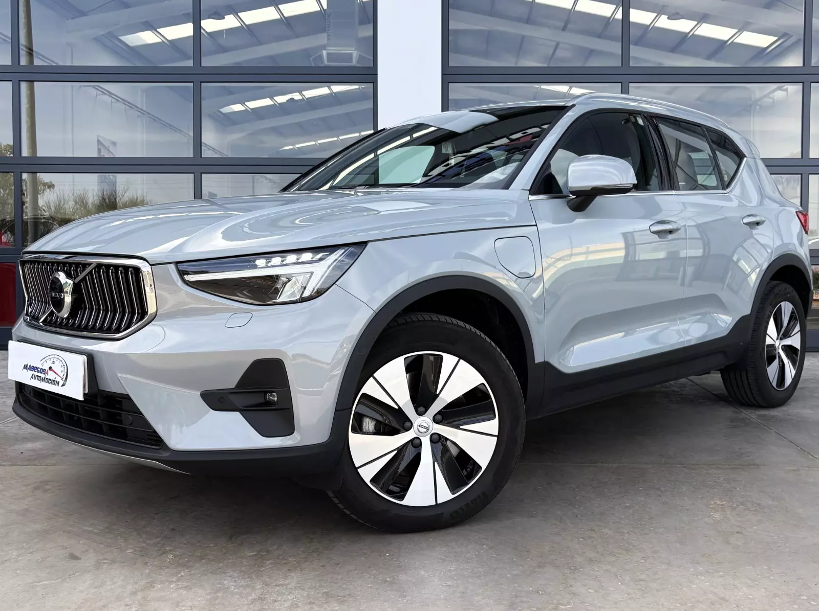 Volvo  XC40 1.5 T4 Recharge PHEV 210cv Core Auto  210 CV Automático