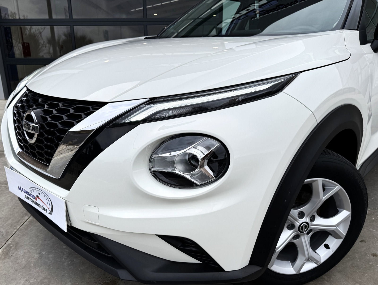 NISSAN Juke 1.0 DIG-T 114CV Acenta 114 CV Manual