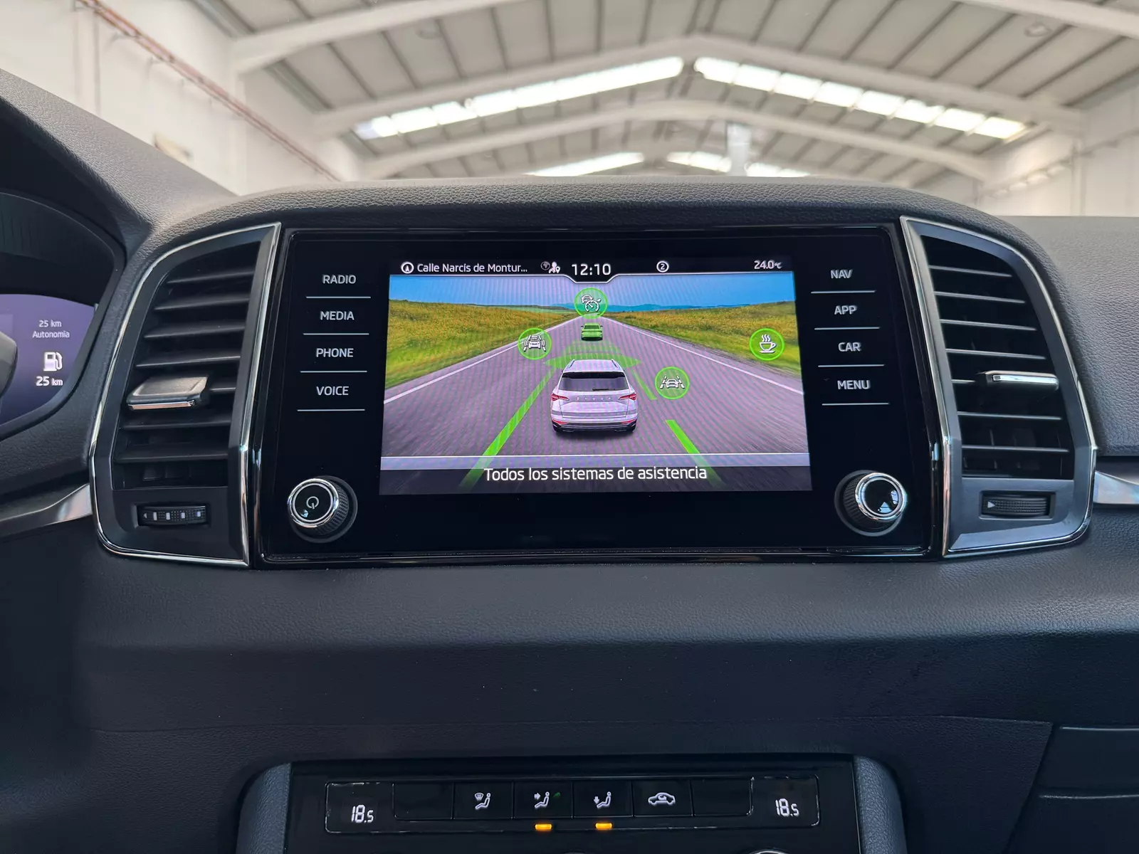 Skoda Karoq 1.5 TSI 150Cv DSG Ambition 150 CV Automático
