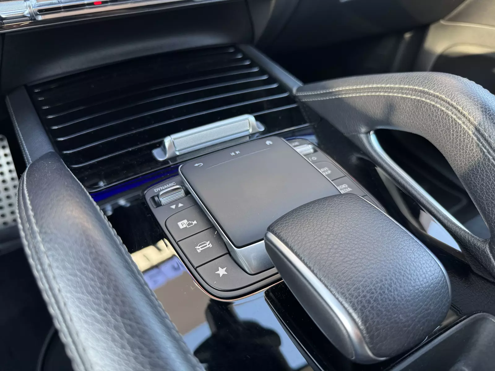 Mercedes-Benz  GLE 300d 2.0 245Cv 4MATIC AMG 9G-TRONIC (V167) 245 CV Automático