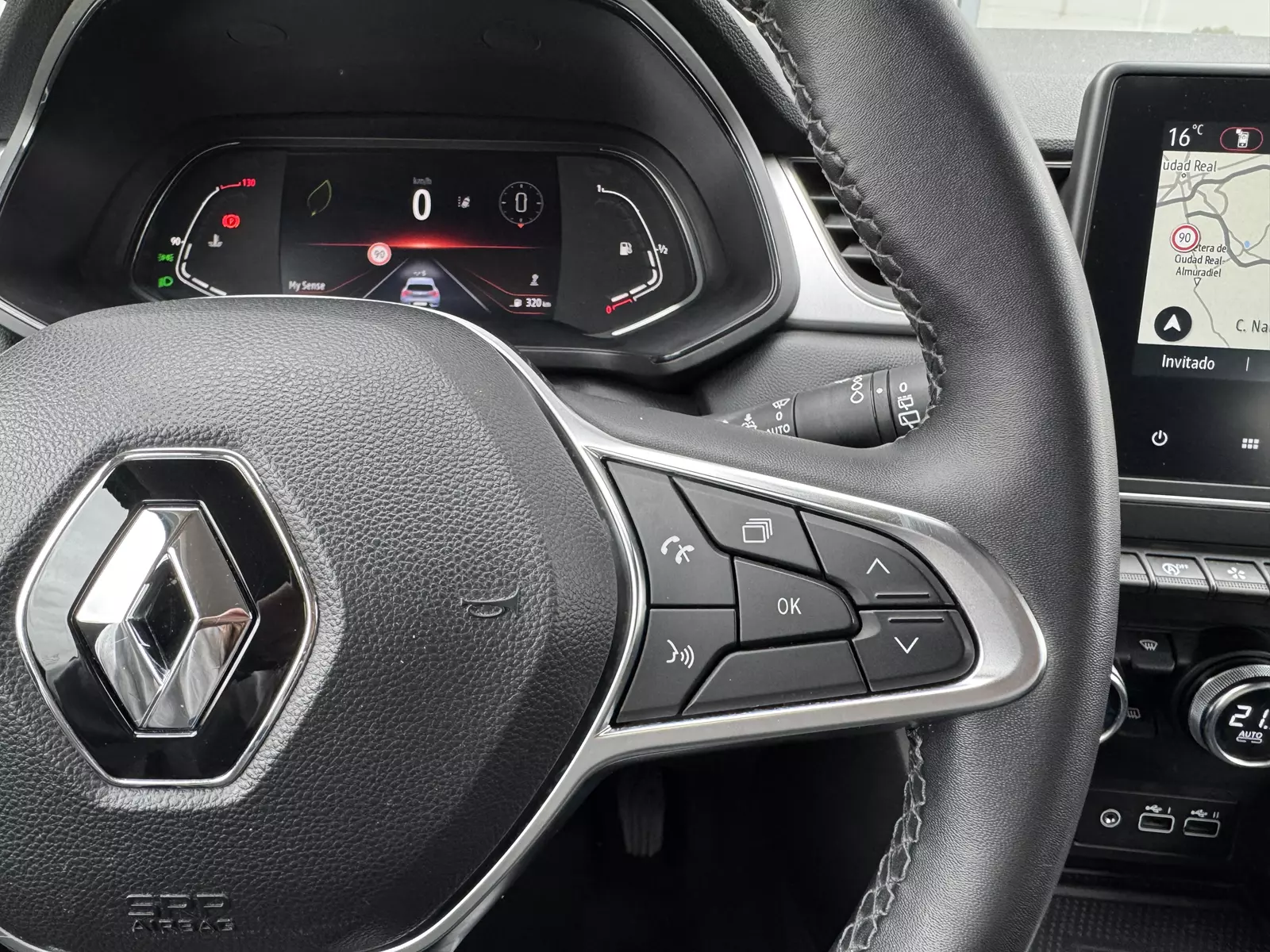 Renault  Captur 1.0 TCe 90CV Techno 90 CV Manual