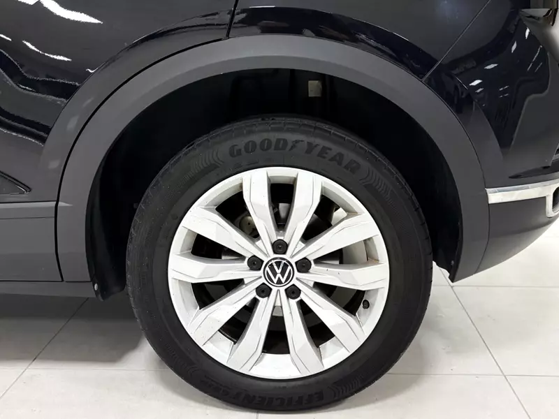 Volkswagen T-Roc 1.5 TSI 150cv DSG Advance 150 CV Automático