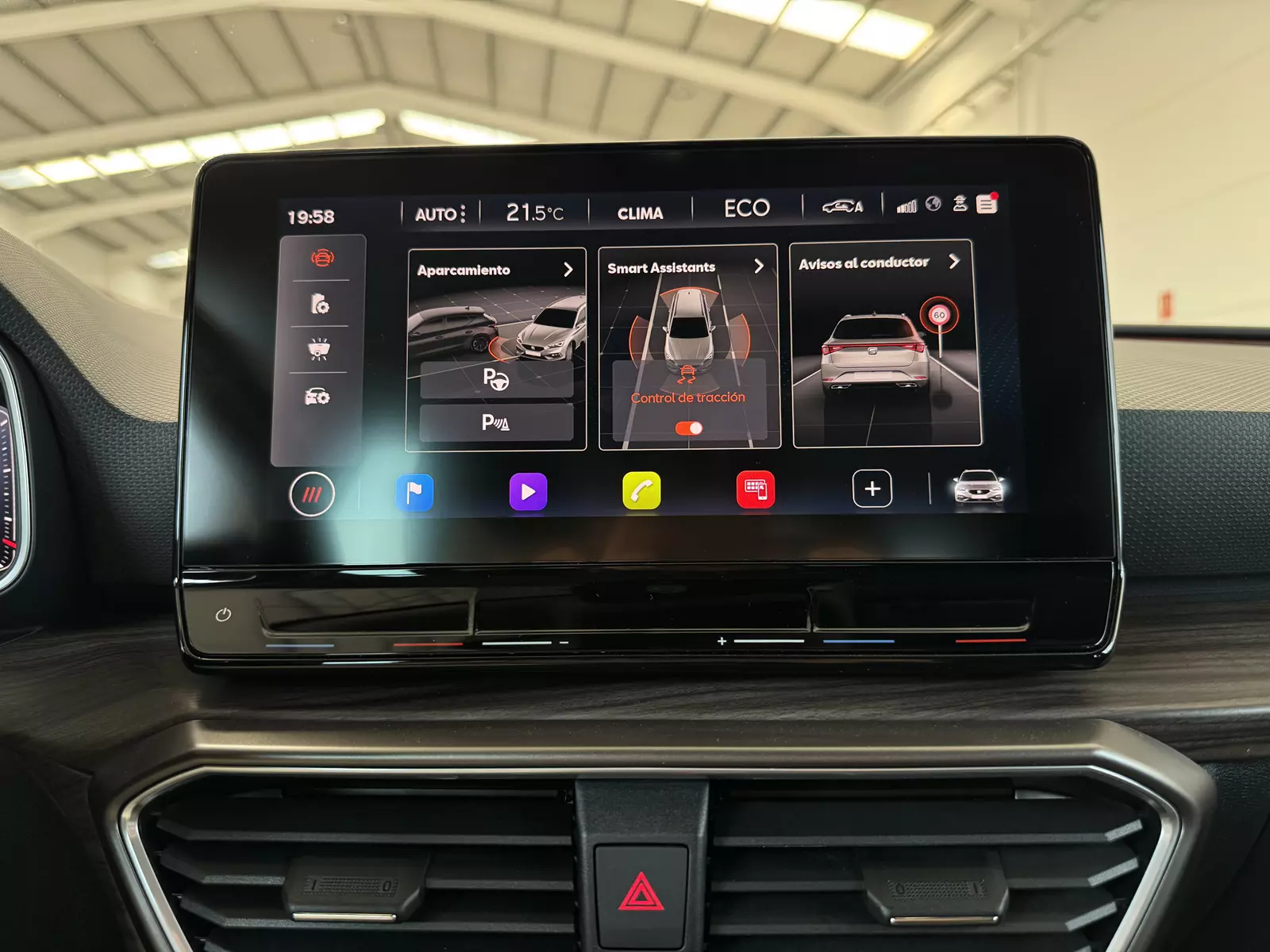 Seat León Sportstourer 1.4 e-Hybrid 204 CV DSG Xcellence Go L 204 CV Automático