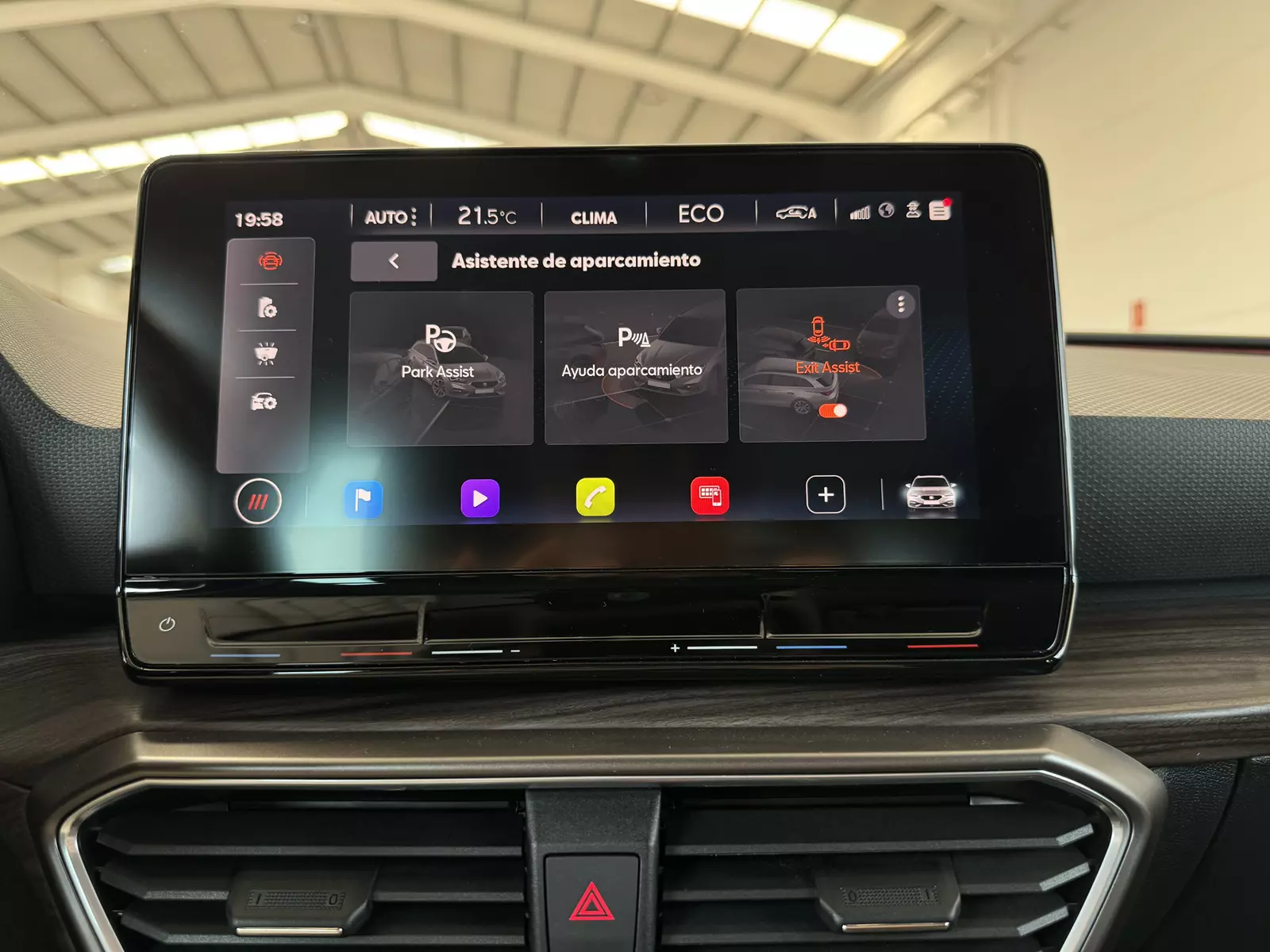 Seat León Sportstourer 1.4 e-Hybrid 204 CV DSG Xcellence Go L 204 CV Automático