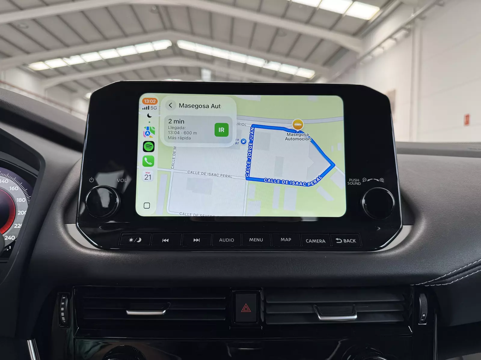 Nissan  Qashqai 1.3 DIG-T MHEV 140cv N-Connecta Hybrid 140 CV Manual