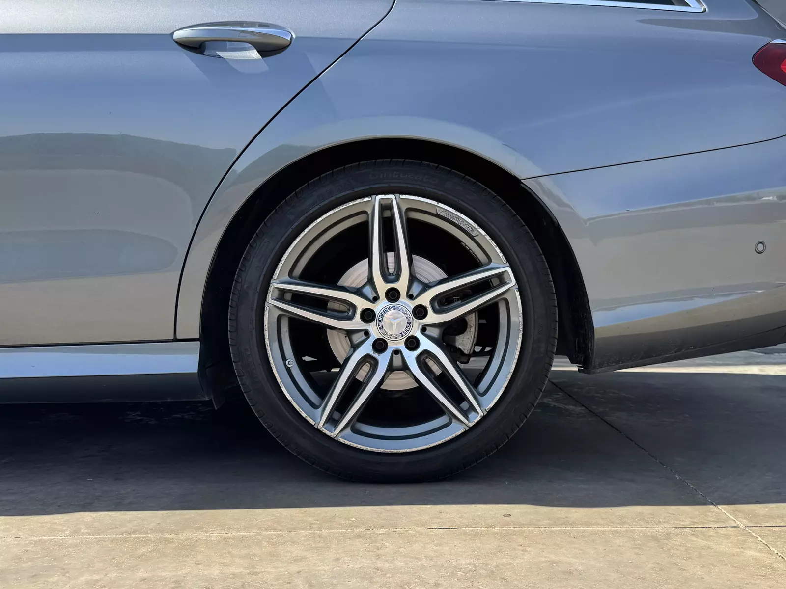 Mercedes-Benz Clase E 220d Estate 194cv 9G-TRONIC AMG 194 CV Automático