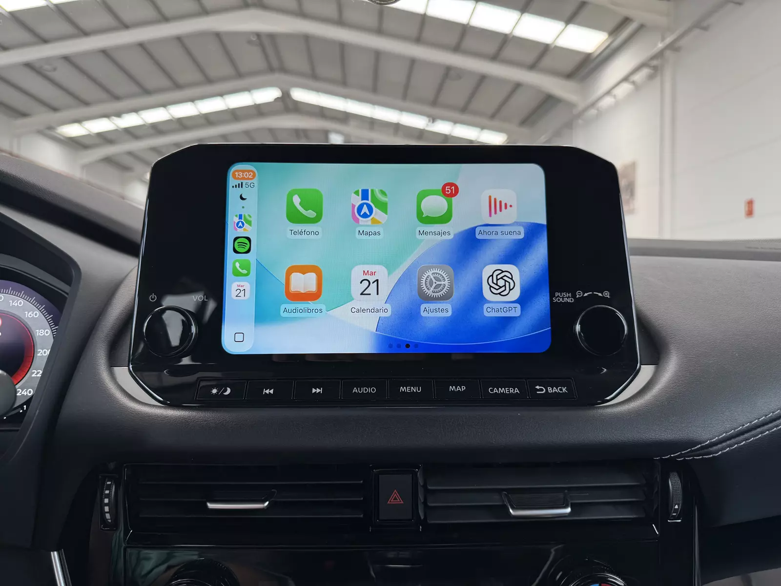 Nissan  Qashqai 1.3 DIG-T MHEV 140cv N-Connecta Hybrid 140 CV Manual