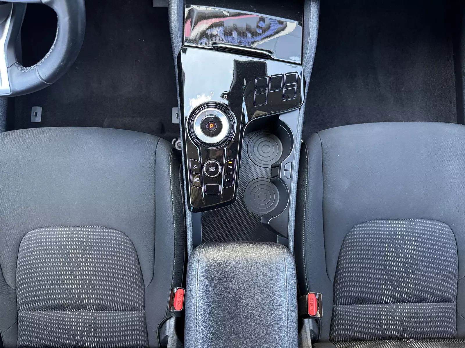 Kia Sportage 1.6 T-GDi HEV 230cv Drive 230 CV Automático