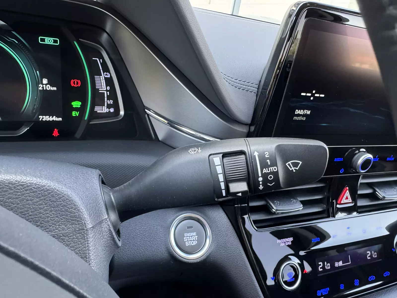 Hyundai Ioniq 1.6 GDI HEV 141cv Tecno DCT 141 CV Automático