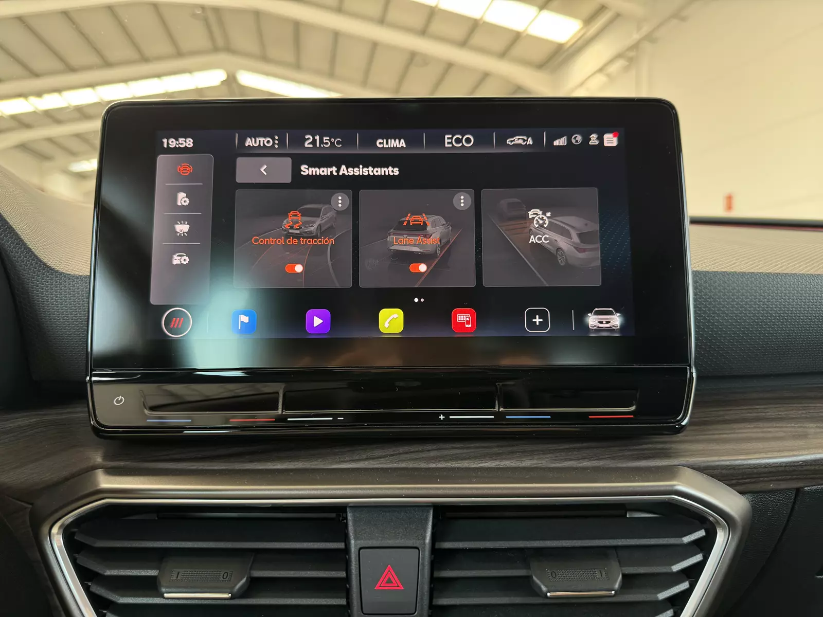 Seat León Sportstourer 1.4 e-Hybrid 204 CV DSG Xcellence Go L 204 CV Automático