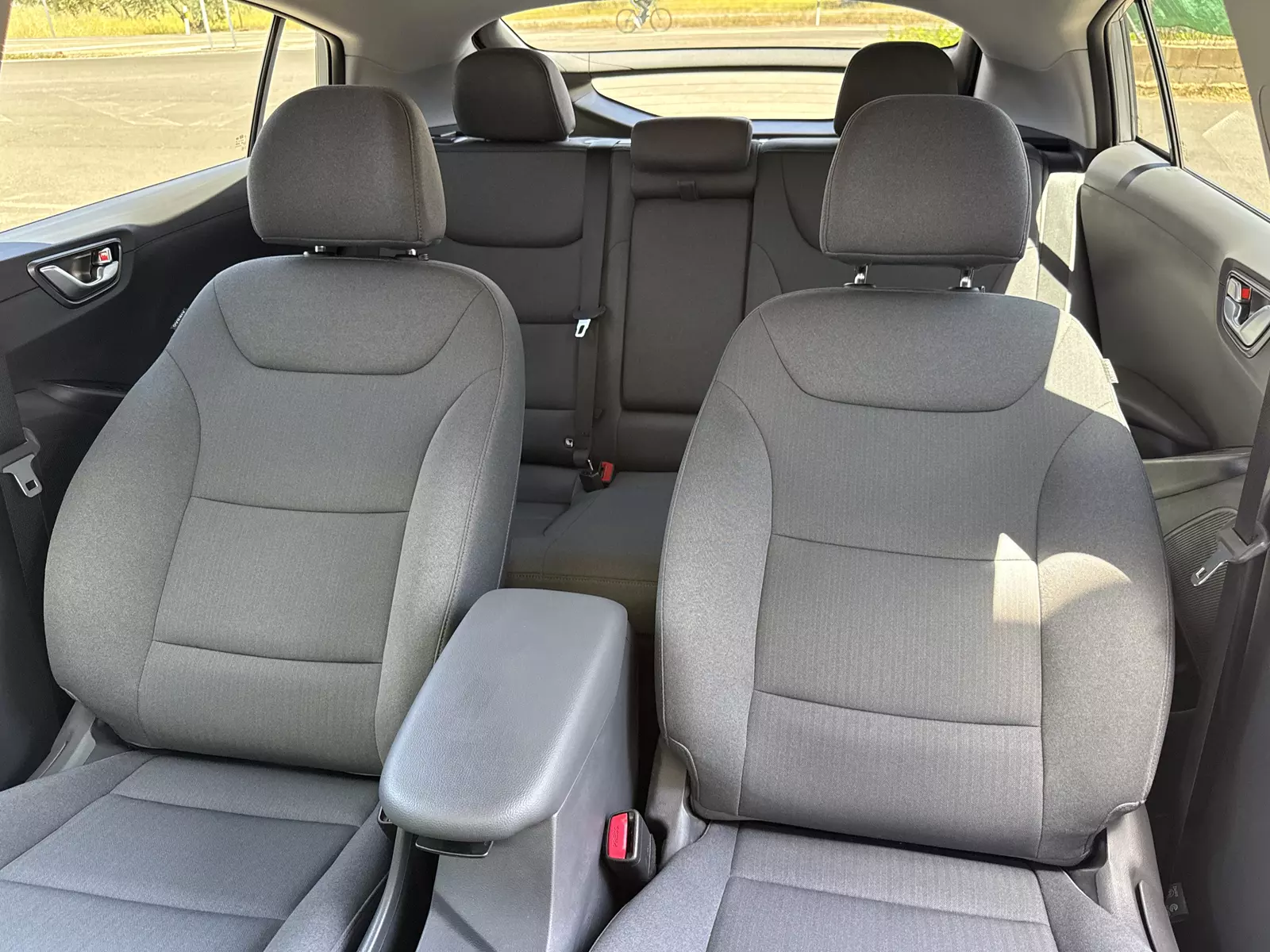 Hyundai Ioniq 1.6 GDI HEV 141cv Tecno DCT 141 CV Automático