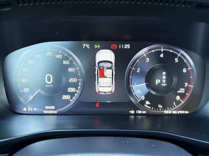 Volvo XC40 1.5 T2 Core Auto 129cv 129 CV Automático