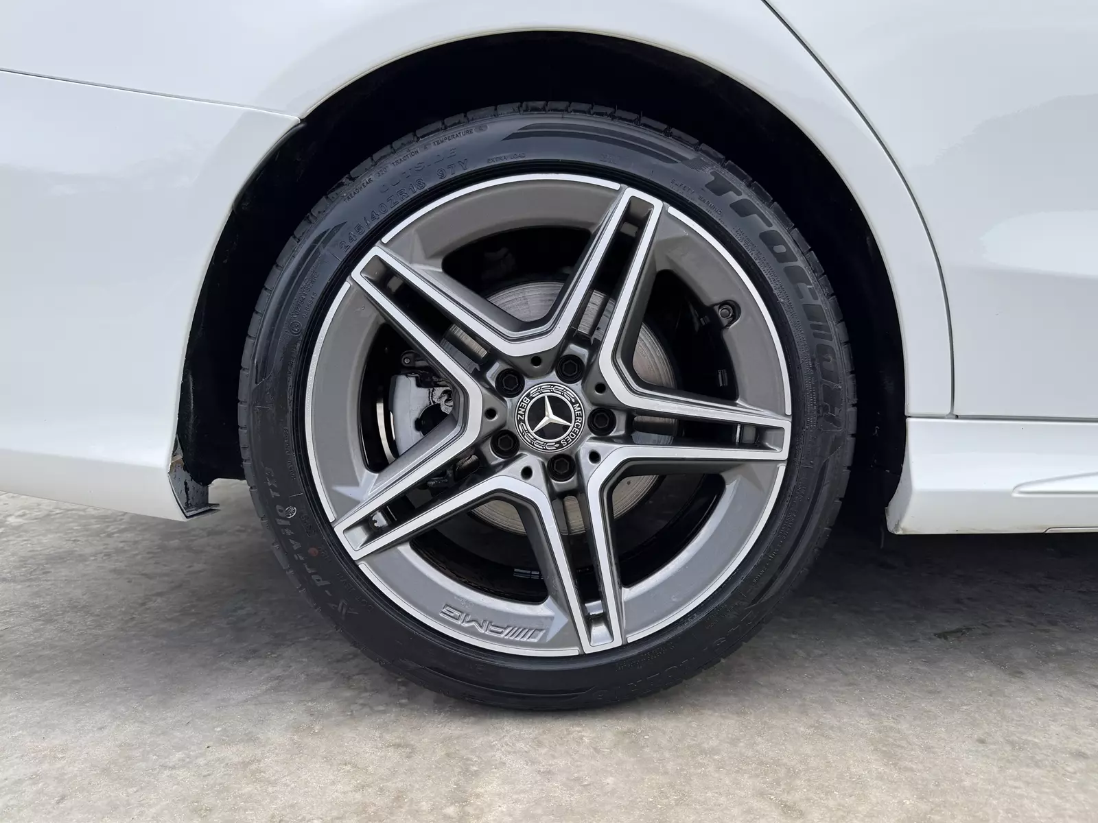 MERCEDES BENZ Clase C200 160cv 9 G-Tronic AMG  160 CV Automático