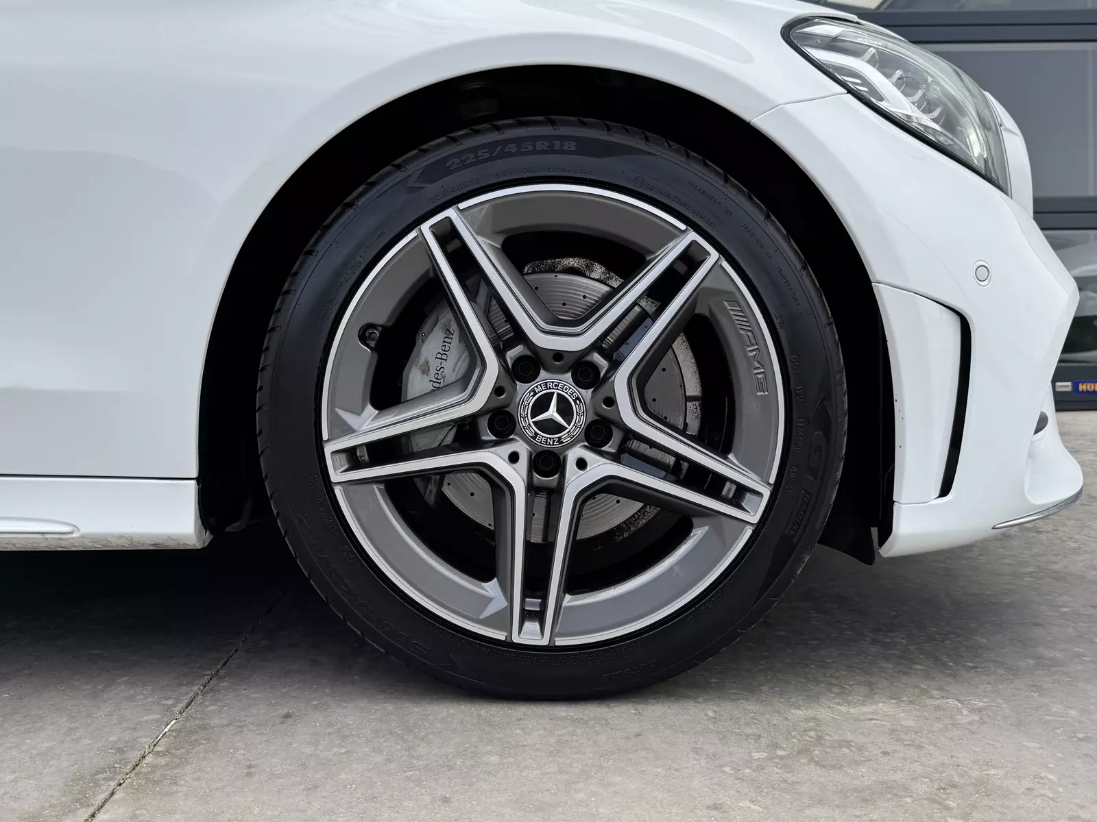 MERCEDES BENZ Clase C200 160cv 9 G-Tronic AMG  160 CV Automático