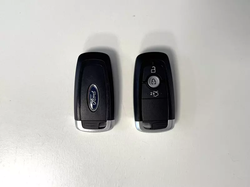 Ford Mondeo 2.0 Titanium 187Cv HEV AT Hybrid  187 CV Automático