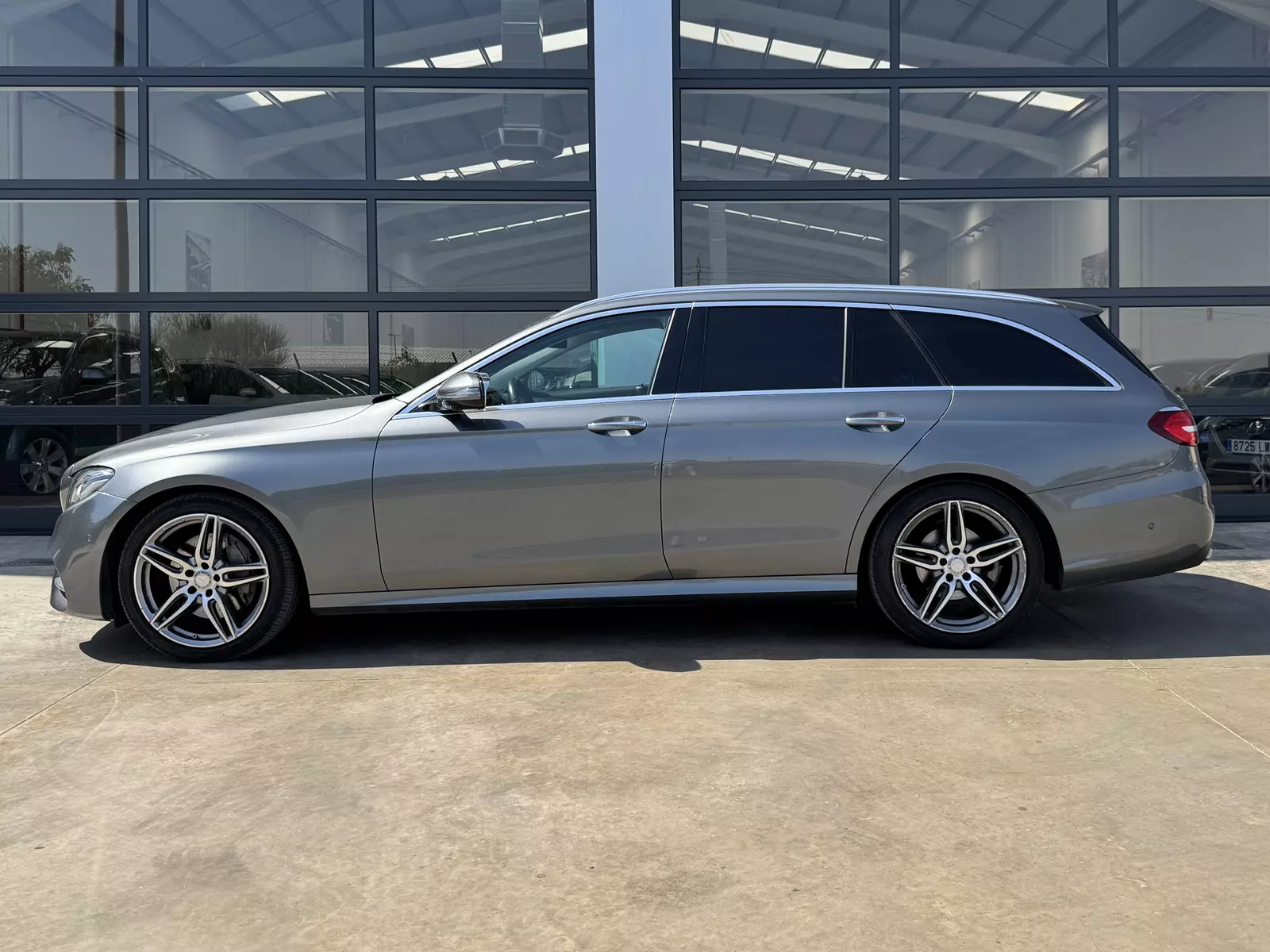 Mercedes-Benz Clase E 220d Estate 194cv 9G-TRONIC AMG 194 CV Automático