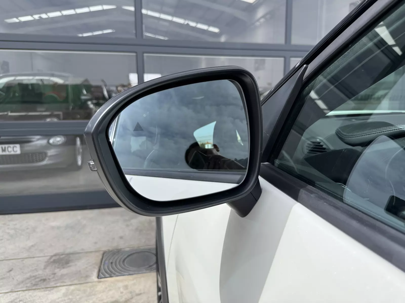 Nissan Juke 1.0 DIG-T 114CV DCT N-Design Chic 114 CV Automático