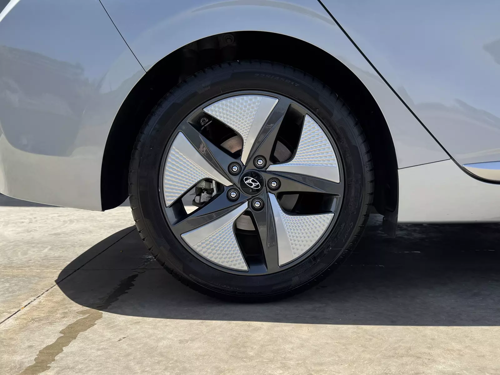 Hyundai Ioniq 1.6 GDI HEV 141cv Tecno DCT 141 CV Automático