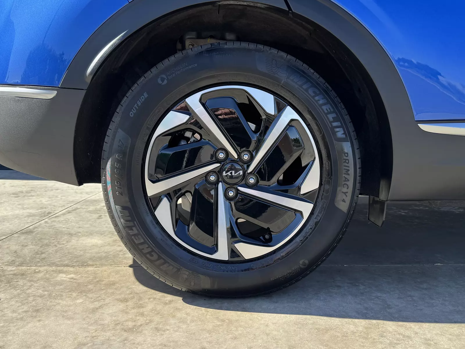 Kia Sportage 1.6 T-GDi HEV 230cv Drive 230 CV Automático