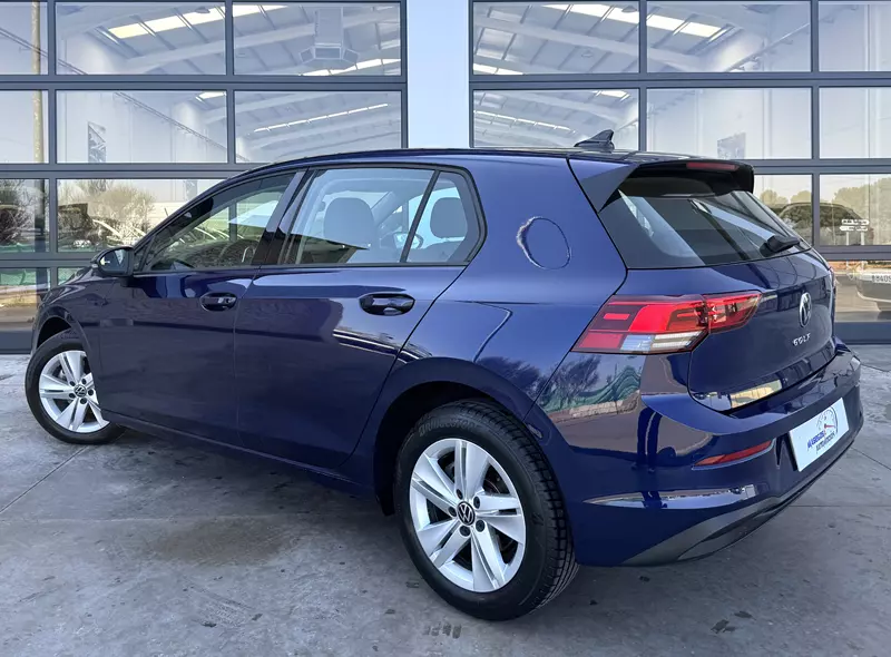 VOLKSWAGEN Golf VIII 2.0 TDI 115cv 115 CV Manual