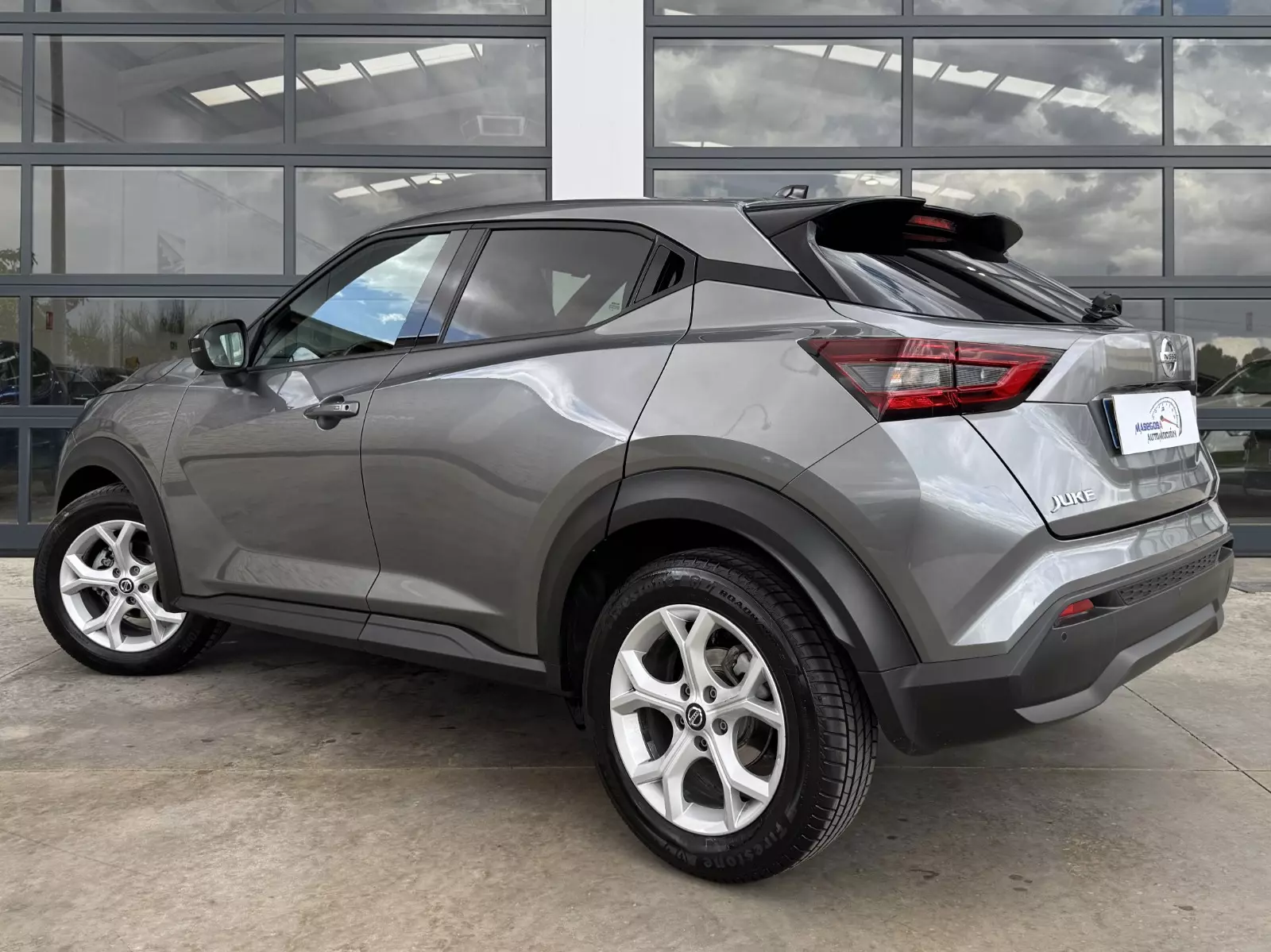 Nissan  Juke 1.0 DIG-T 114CV DCT 7V N-Connecta 114 CV Automático