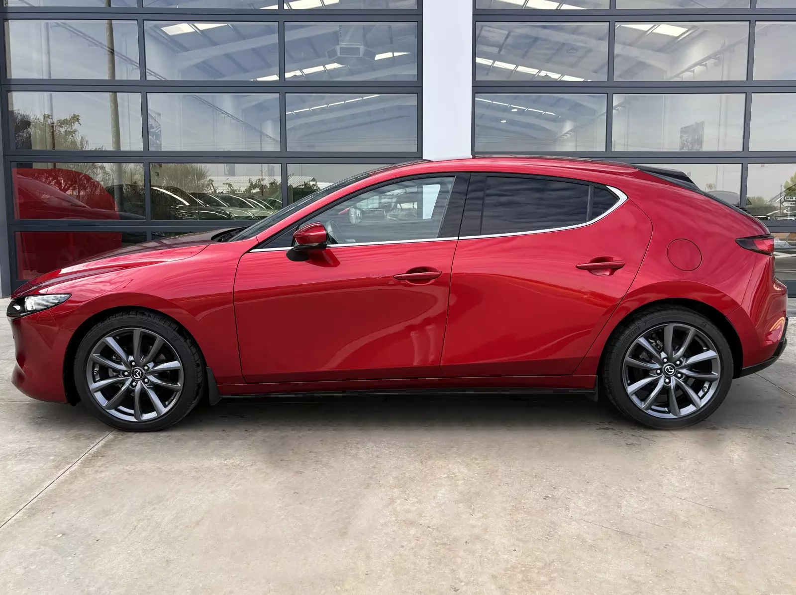 Mazda 3 Zenith Skyactive-G 2.0 122cv AUTO 122 CV Automático