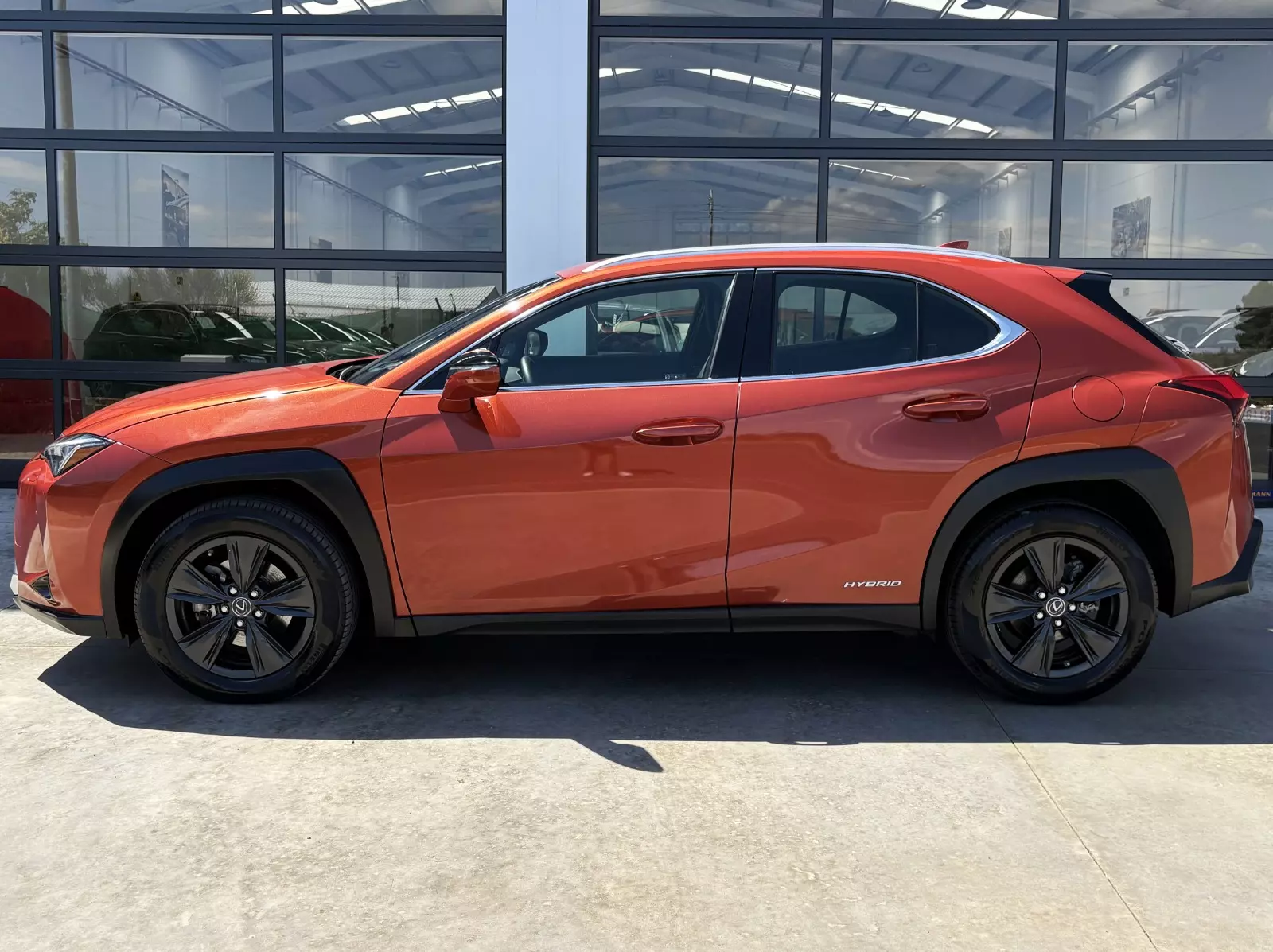 Lexus  UX 250h 2.0 Business 184cv Hybrid 184 CV Automático