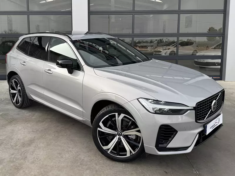 Volvo XC60 2.0 T6 AWD Recharge R-Design Auto 341 CV Automático