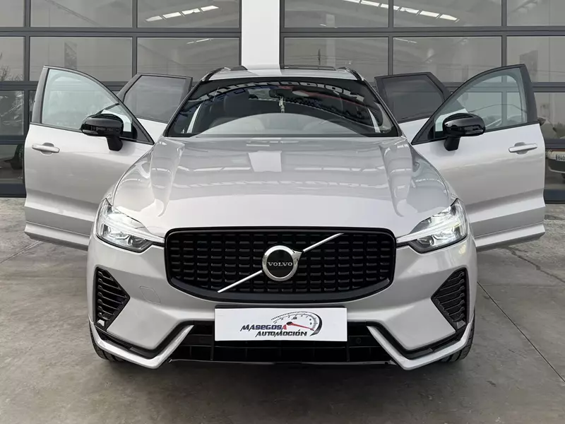 Volvo XC60 2.0 T6 AWD Recharge R-Design Auto 341 CV Automático