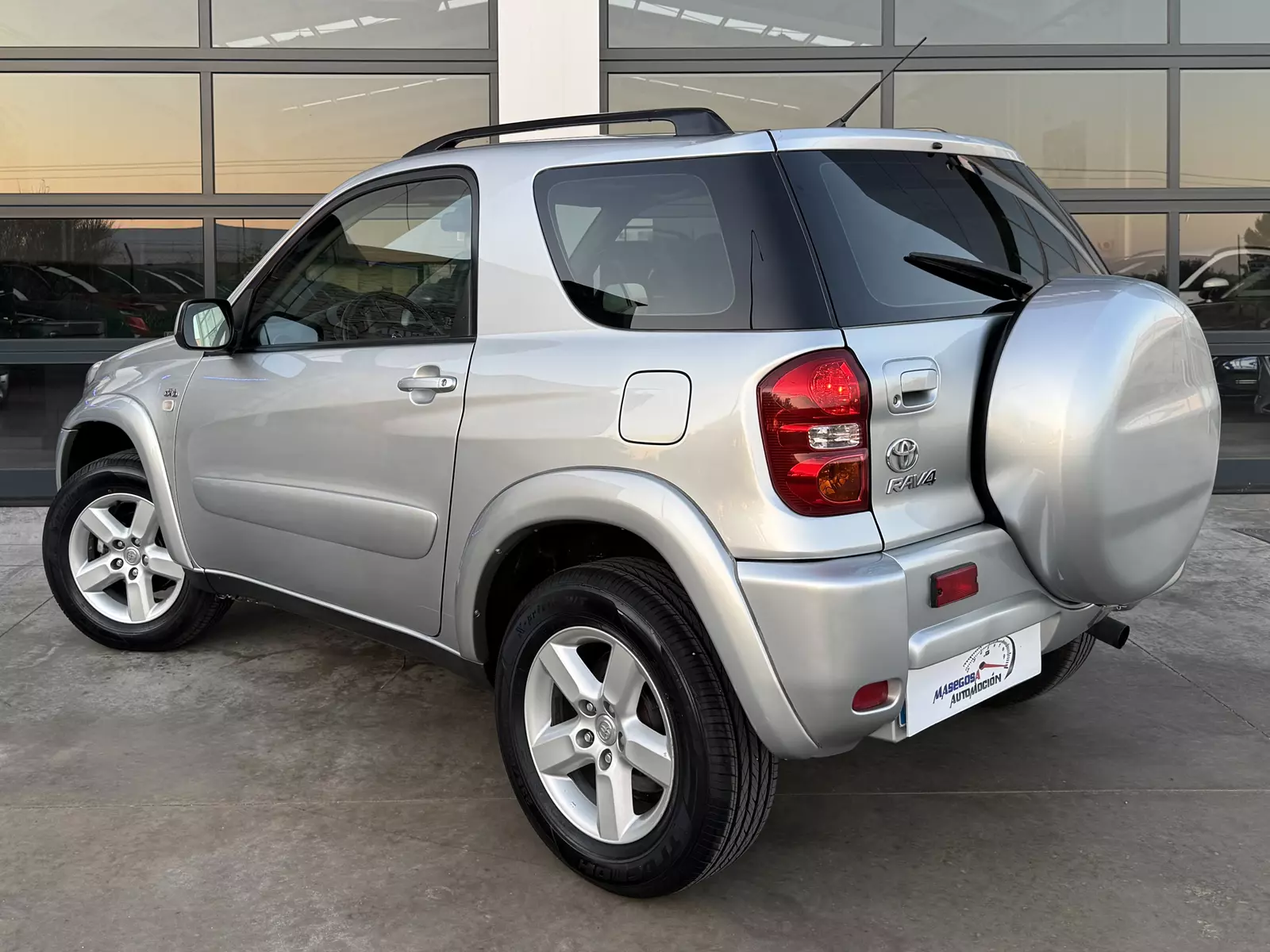 Toyota  Rav 4 2.0 D4D 115cv Sol  115 CV Manual