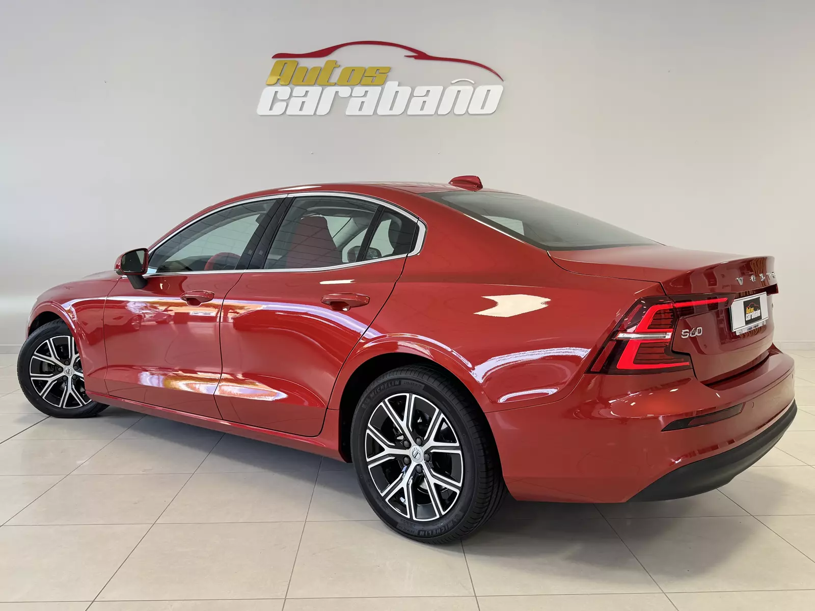 Volvo S60 B4 2.0 FWD Core AUTO 197cv 197 CV Automático