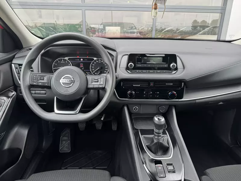 NISSAN Qashqai 1.3 DIG-T MHEV 140cv Visia Hybrid 140 CV Manual