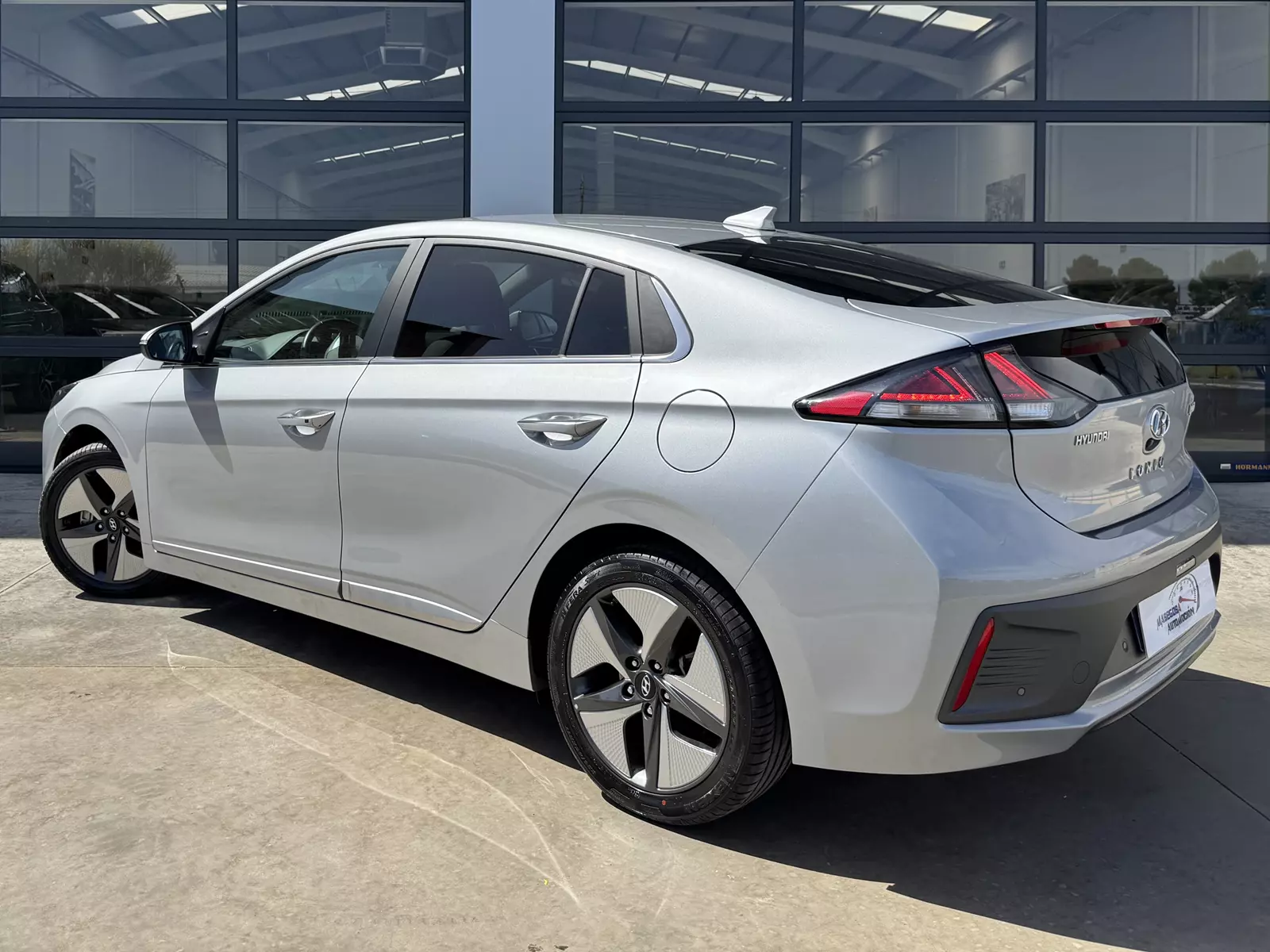 Hyundai Ioniq 1.6 GDI HEV 141cv Tecno DCT 141 CV Automático