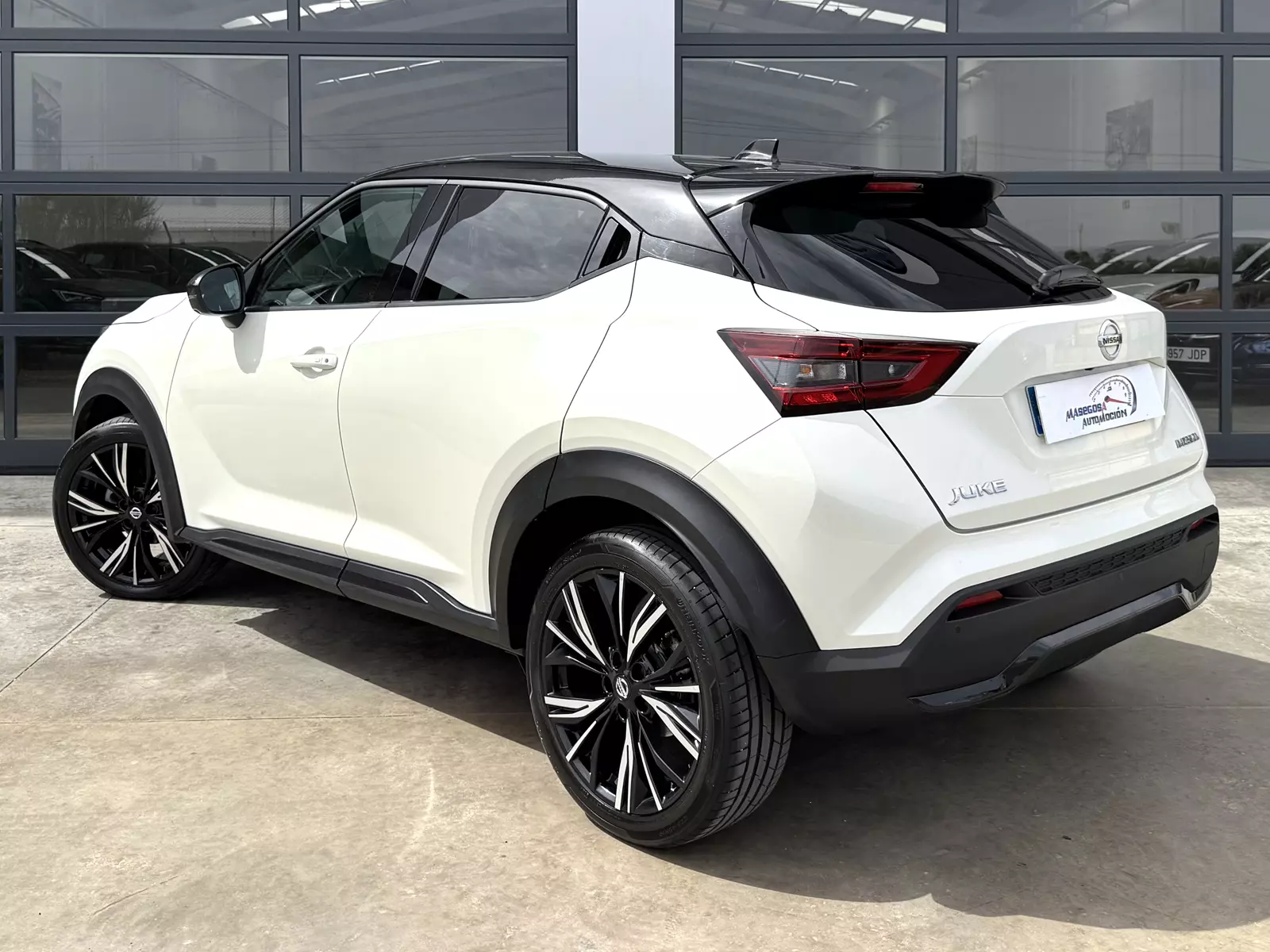 Nissan Juke 1.0 DIG-T 114CV DCT N-Design Chic 114 CV Automático